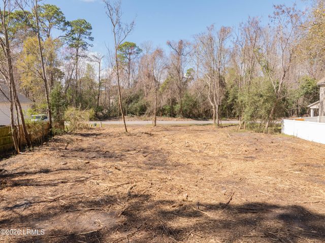 7 St James Circle, Beaufort, SC 29907