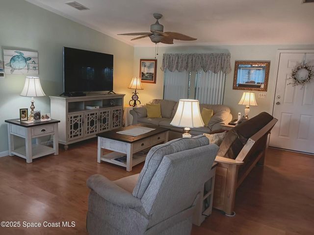 913 Sequoia Street, Barefoot Bay, FL 32976