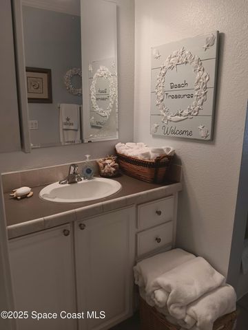 913 Sequoia Street, Barefoot Bay, FL 32976