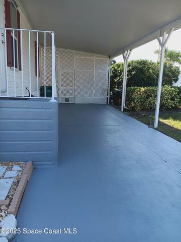 913 Sequoia Street, Barefoot Bay, FL 32976