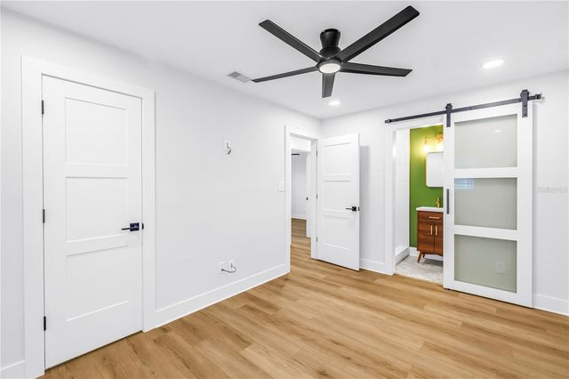 5846 12TH STREET S, St Petersburg, FL 33705