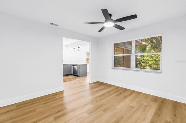 5846 12TH STREET S, St Petersburg, FL 33705