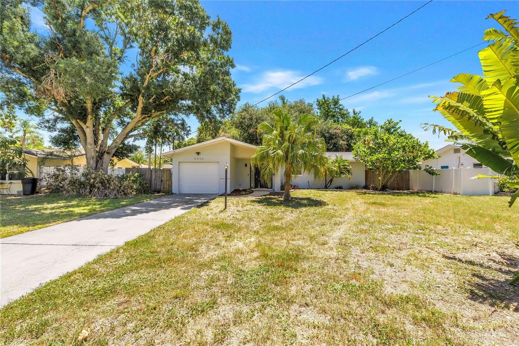 5846 12TH STREET S, St Petersburg, FL 33705