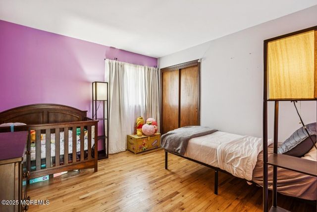 411 Pacific Avenue, Beachwood, NJ 08722