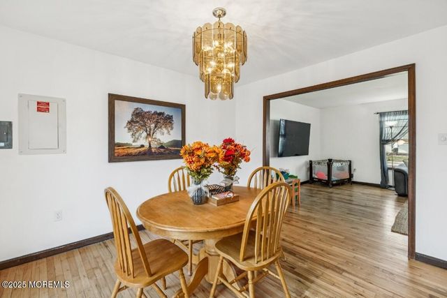 411 Pacific Avenue, Beachwood, NJ 08722