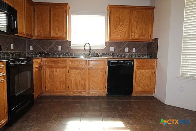 3517 Settlement Road, Copperas Cove, TX 76522