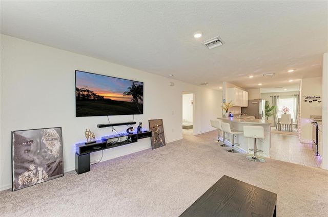 7238 HELLIWELL STREET, North Port, FL 34291