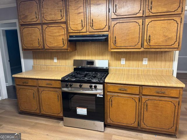 155 Davis Road, Stockbridge, GA 30281
