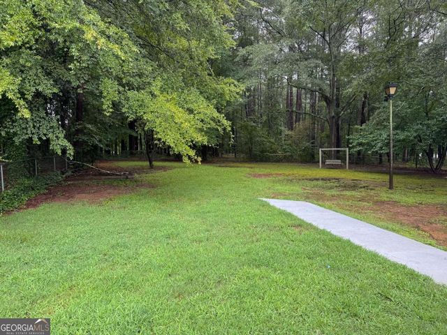 155 Davis Road, Stockbridge, GA 30281