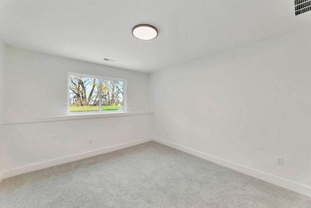 403 N Fielding St, Derby, KS 67037