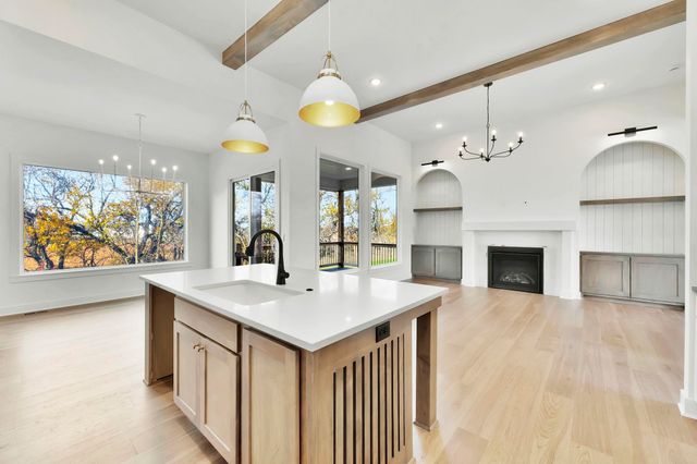 403 N Fielding St, Derby, KS 67037