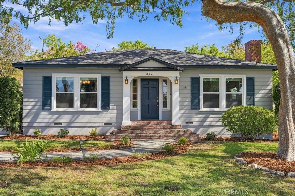 212 N Canyon Boulevard, Monrovia, CA 91016 — exterior