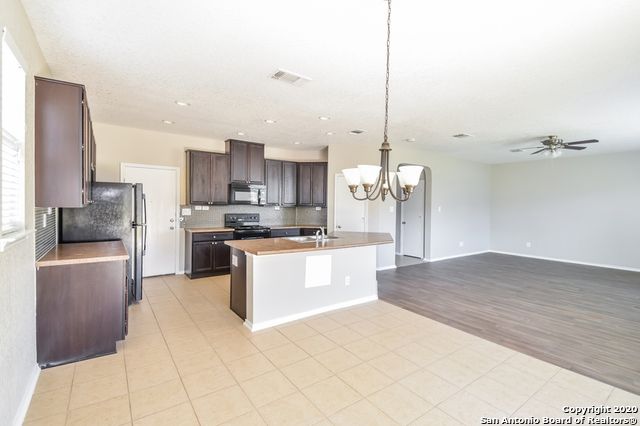 7906 Horse Hollow, San Antonio, TX 78244