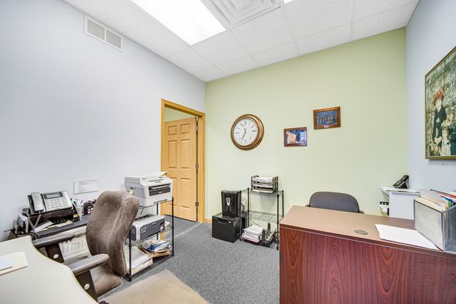 100 Batson Court 202, New Lenox, IL 60451