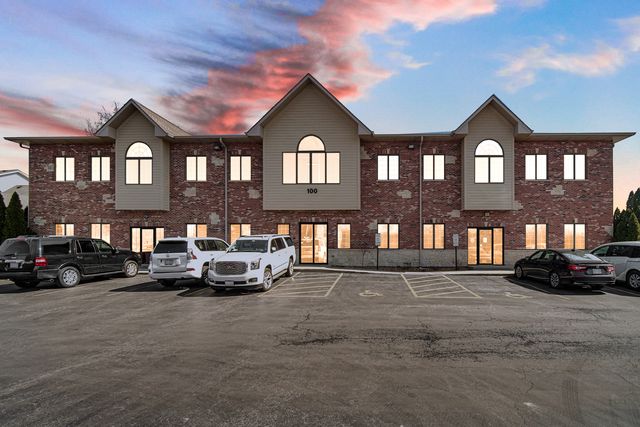 100 Batson Court 202, New Lenox, IL 60451