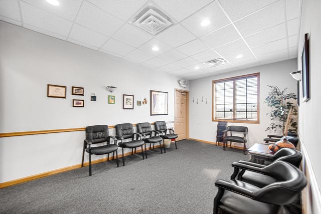 100 Batson Court 202, New Lenox, IL 60451