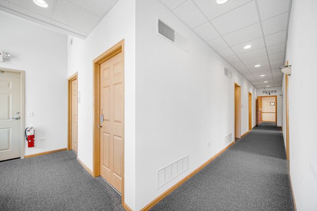 100 Batson Court 202, New Lenox, IL 60451