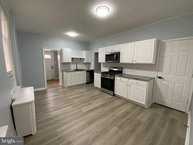 1024 S 60TH ST, Philadelphia, PA 19143