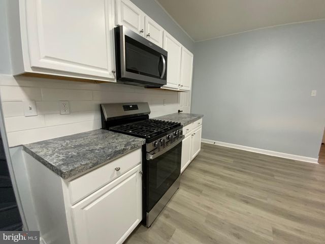 1024 S 60TH ST, Philadelphia, PA 19143