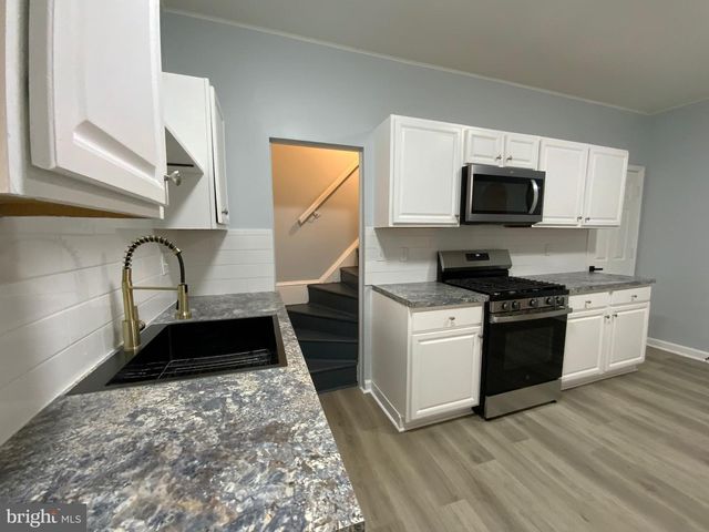1024 S 60TH ST, Philadelphia, PA 19143
