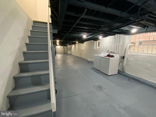1024 S 60TH ST, Philadelphia, PA 19143