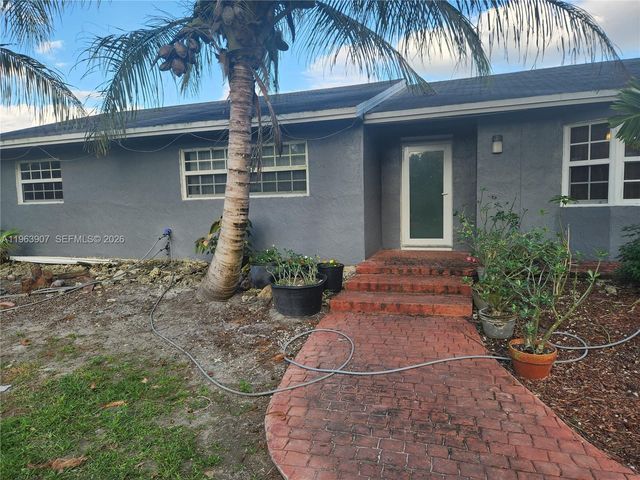 23801 SW 217th Ave, Homestead, FL 33031