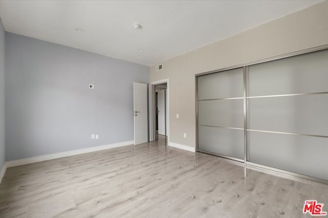 5534 Sylmar Avenue 7, Van Nuys (los Angeles), CA 91401