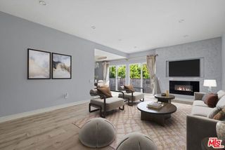 5534 Sylmar Avenue 7, Van Nuys (los Angeles), CA 91401