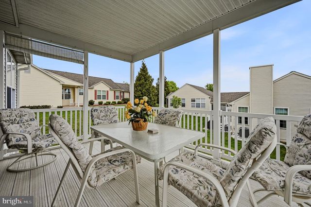 2015 HUNT MASTER LN, Glen Mills, PA 19342