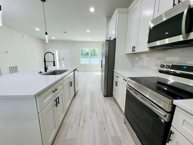 10385 N CITRUS SPRINGS BOULEVARD, Citrus Springs, FL 34434