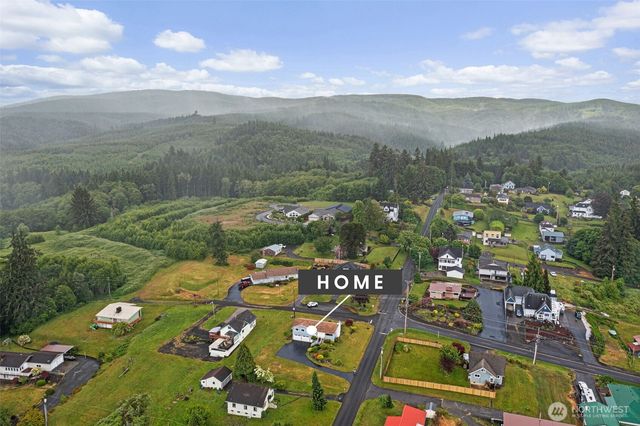 209 Harrison Street, Raymond, WA 98577