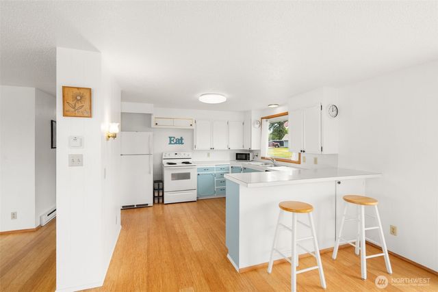209 Harrison Street, Raymond, WA 98577