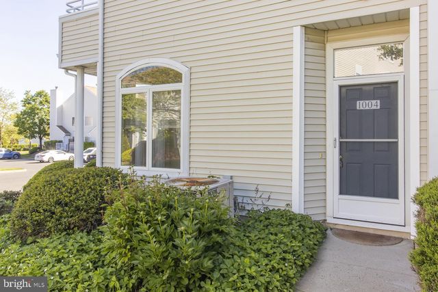 1004 BARBARAS CT, North Wales, PA 19454