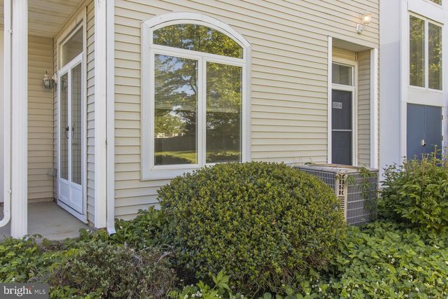 1004 BARBARAS CT, North Wales, PA 19454