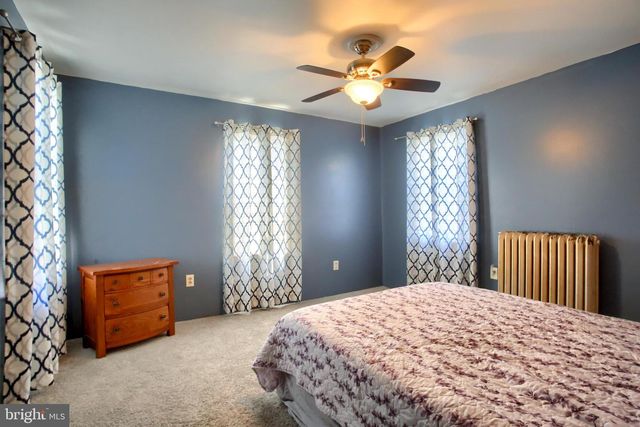 208 EAST ST, Williamstown, PA 17098