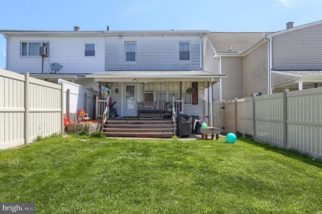 208 EAST ST, Williamstown, PA 17098