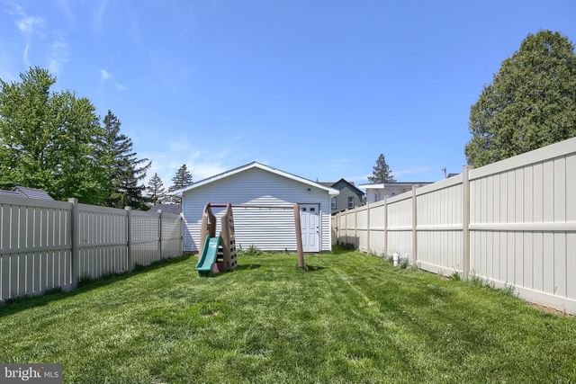208 EAST ST, Williamstown, PA 17098