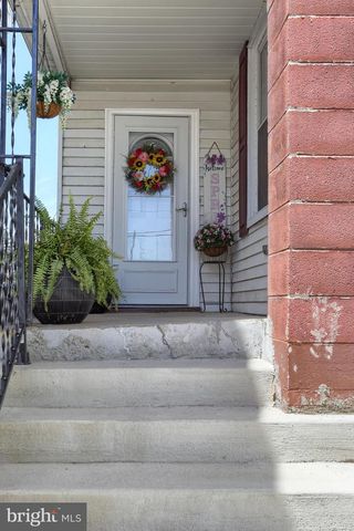 208 EAST ST, Williamstown, PA 17098