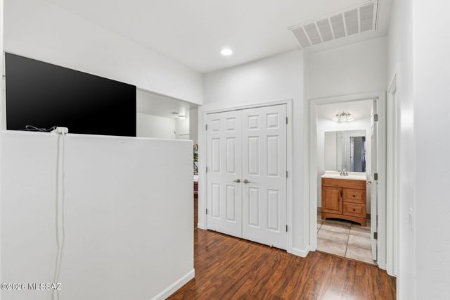 10361 E Valley Quail Drive, Tucson, AZ 85747