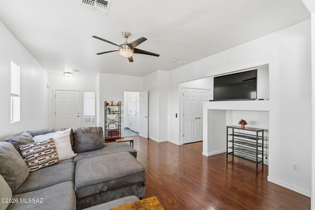 10361 E Valley Quail Drive, Tucson, AZ 85747