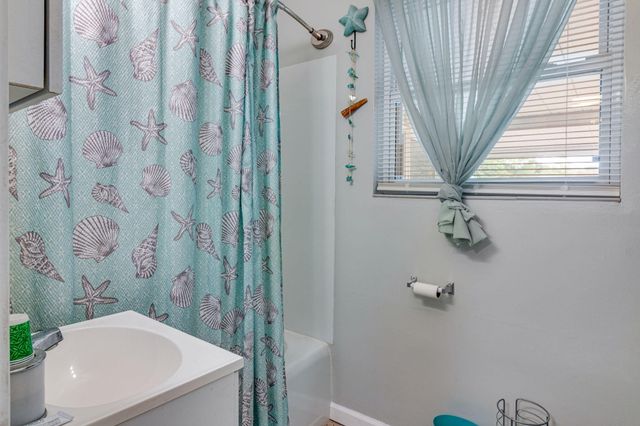 103 Adkinson Drive, Crestview, FL 32536