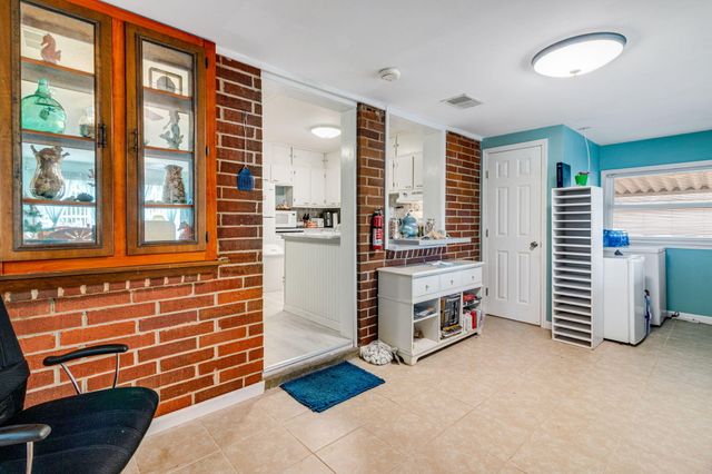 103 Adkinson Drive, Crestview, FL 32536