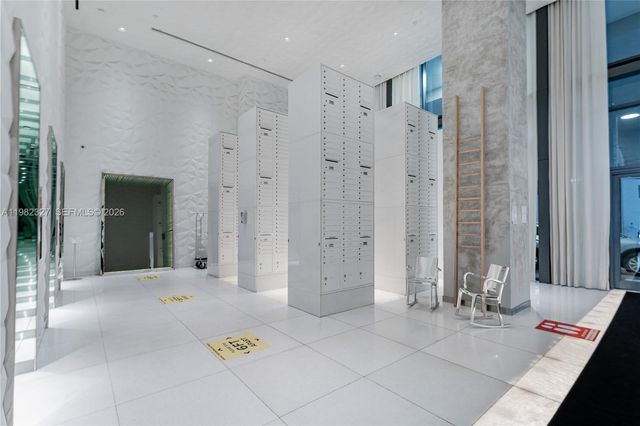 1300 S Miami Ave 2909, Miami, FL 33130