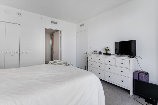 1300 S Miami Ave 2909, Miami, FL 33130