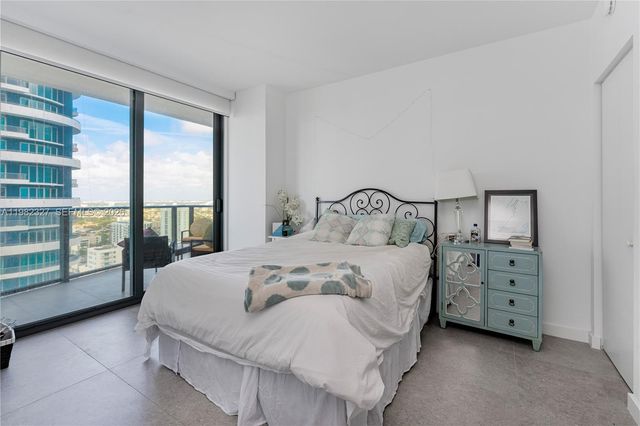 1300 S Miami Ave 2909, Miami, FL 33130