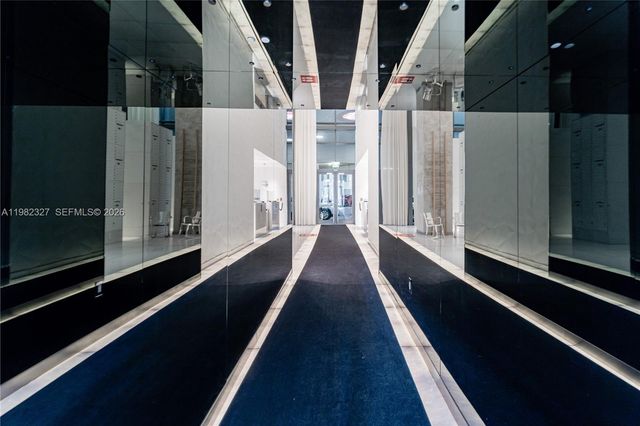 1300 S Miami Ave 2909, Miami, FL 33130