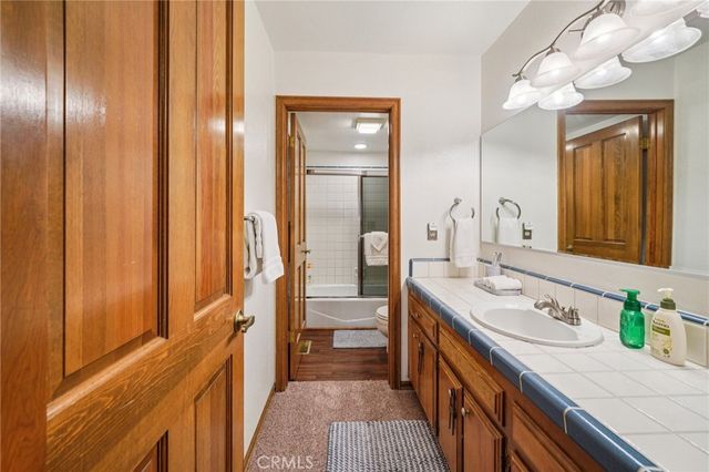 28662 Zion Drive, Lake Arrowhead, CA 92352