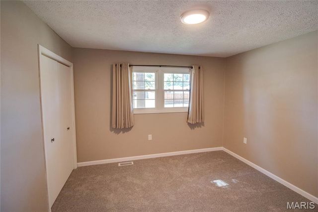 119 Dressel Drive, Jerseyville, IL 62052