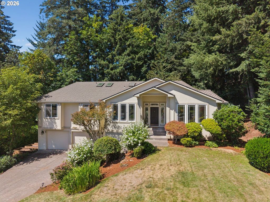 12421 Se DEERFIELD Pl, Happy Valley, OR 97086