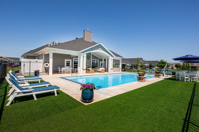 6532 Sun Valley Boulevard, Horace, ND 58047